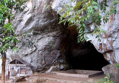 Batadombalena Cave